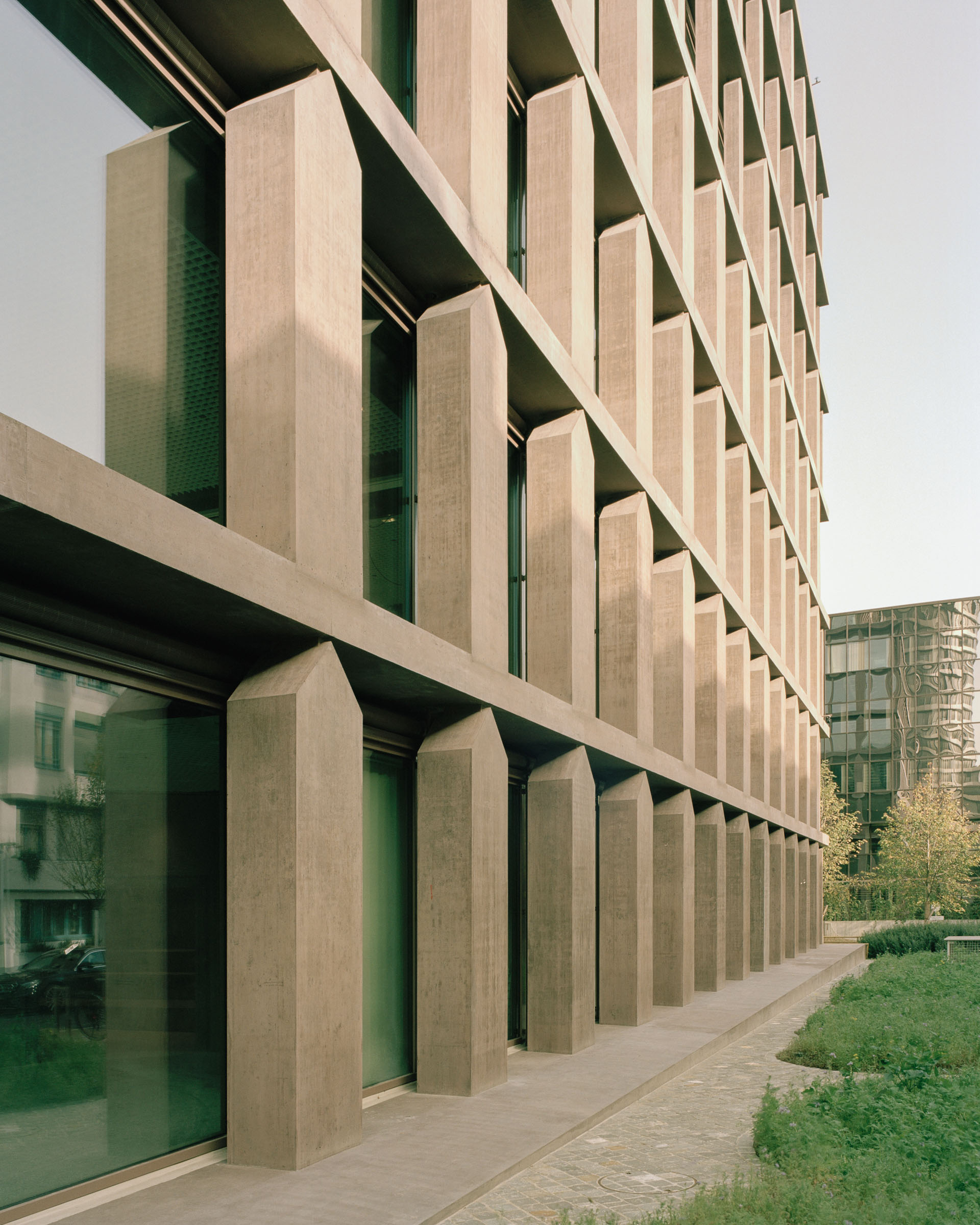 【VALERIO OLGIATI】 Piotr Hraptovich — 0028 Baloise – Valerio Olgiati